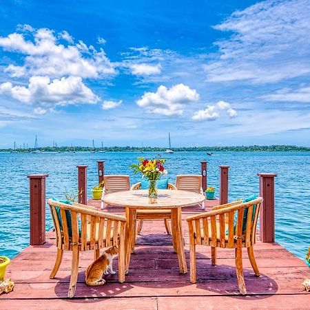 Los Balcones Over The Sea Hotel Bocas del Toro Εξωτερικό φωτογραφία