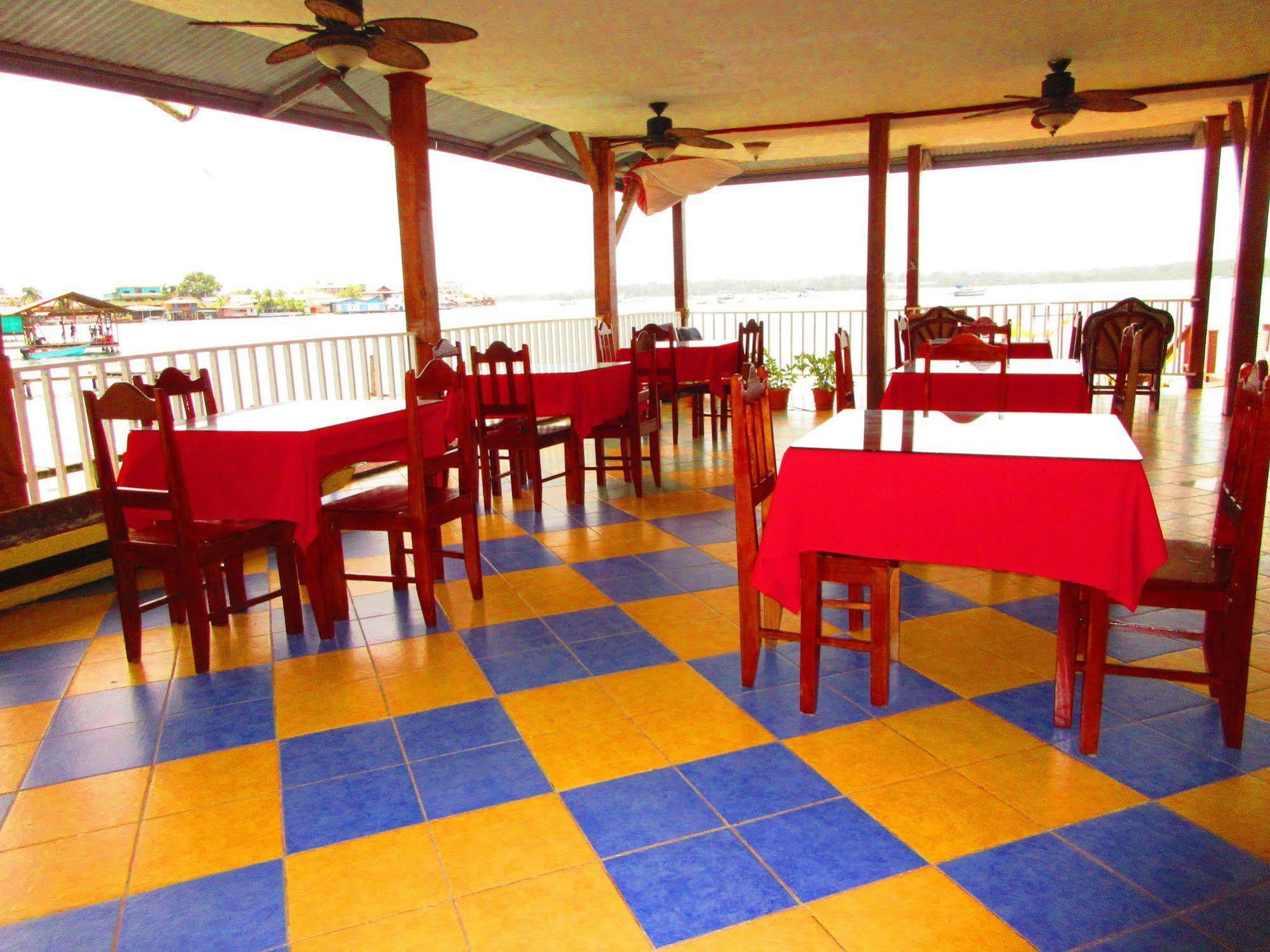 Los Balcones Over The Sea Hotel Bocas del Toro Εξωτερικό φωτογραφία