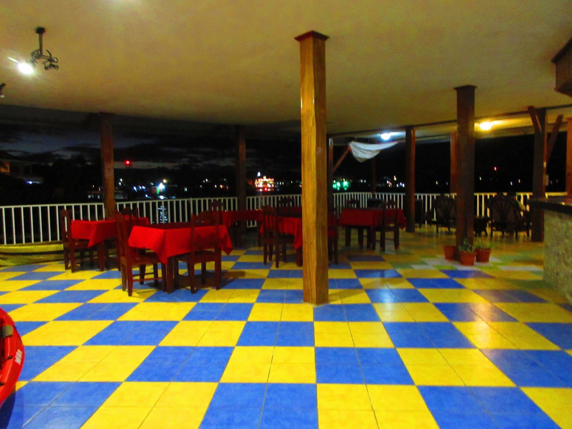 Los Balcones Over The Sea Hotel Bocas del Toro Εξωτερικό φωτογραφία