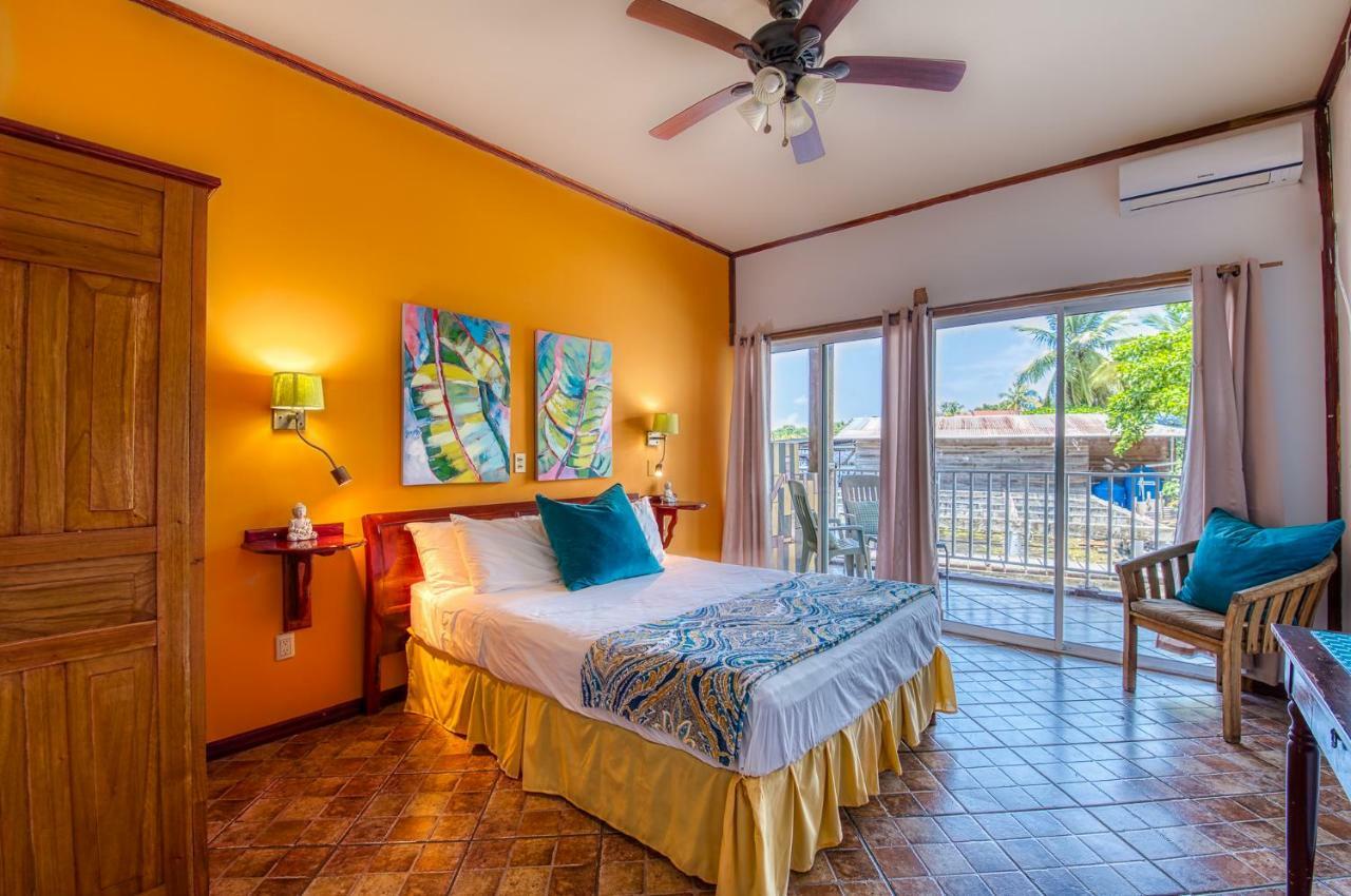 Los Balcones Over The Sea Hotel Bocas del Toro Εξωτερικό φωτογραφία
