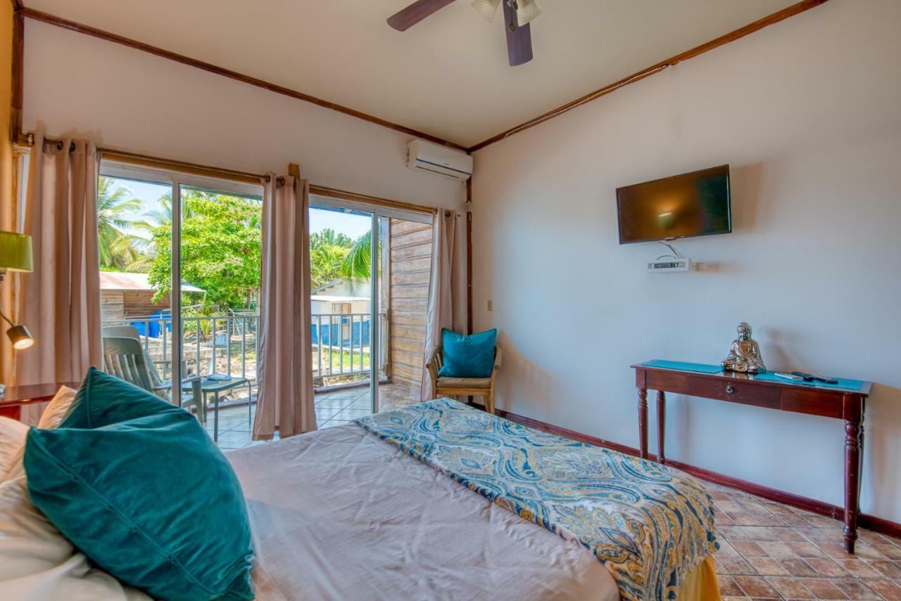 Los Balcones Over The Sea Hotel Bocas del Toro Εξωτερικό φωτογραφία
