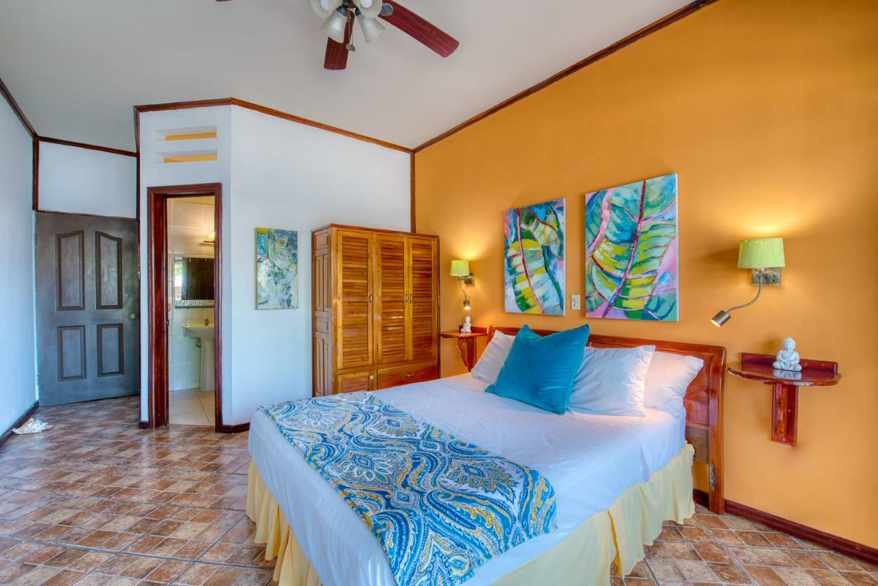 Los Balcones Over The Sea Hotel Bocas del Toro Εξωτερικό φωτογραφία