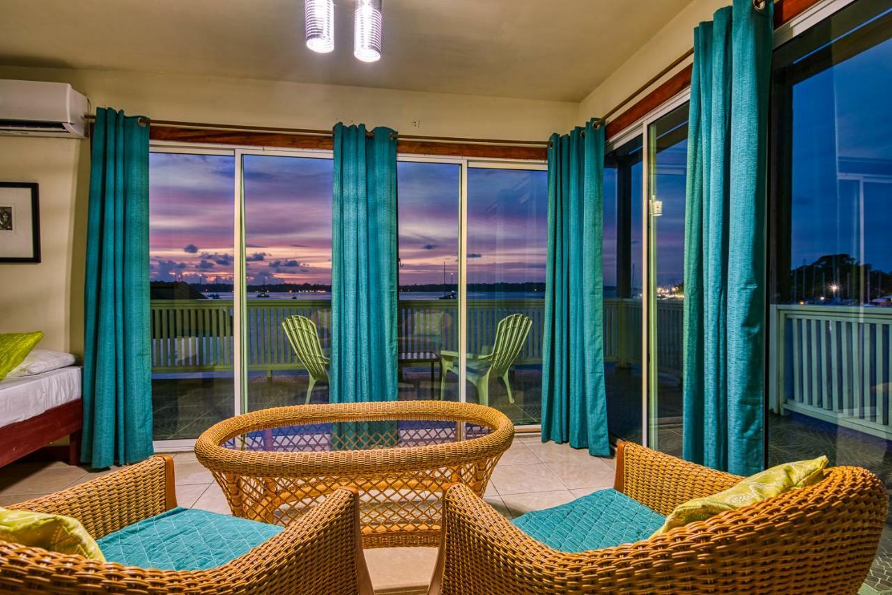 Los Balcones Over The Sea Hotel Bocas del Toro Εξωτερικό φωτογραφία