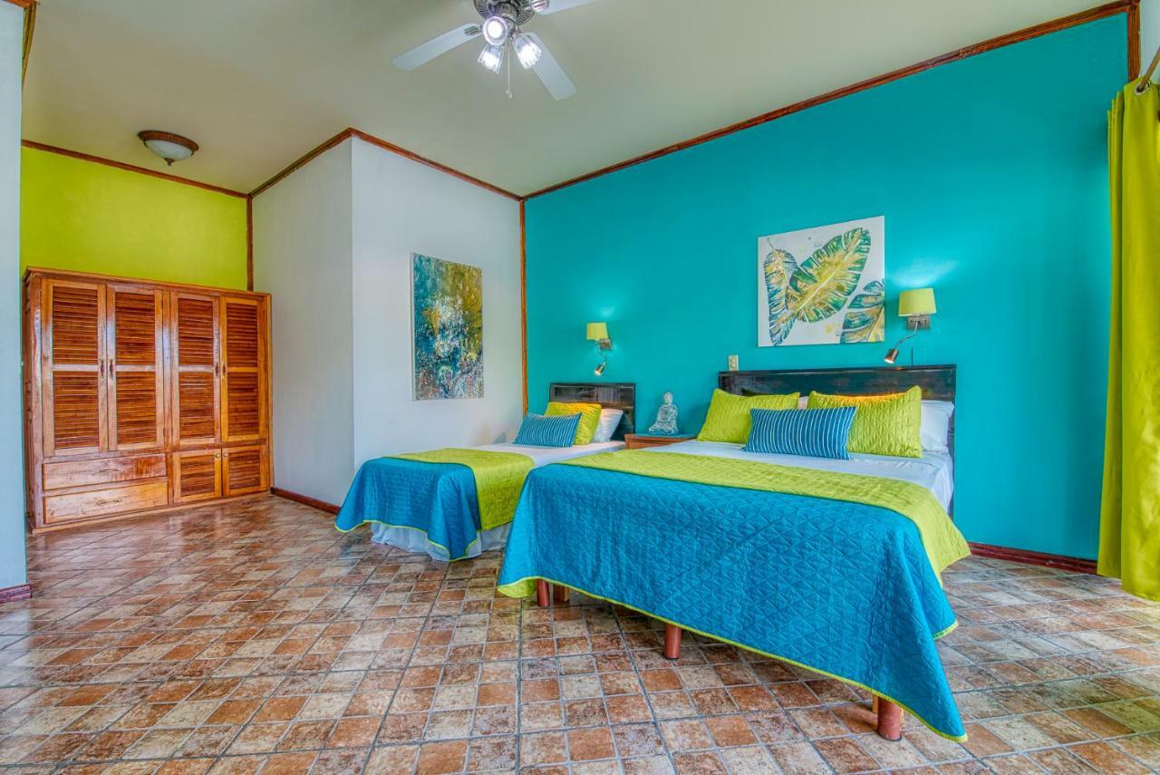 Los Balcones Over The Sea Hotel Bocas del Toro Εξωτερικό φωτογραφία