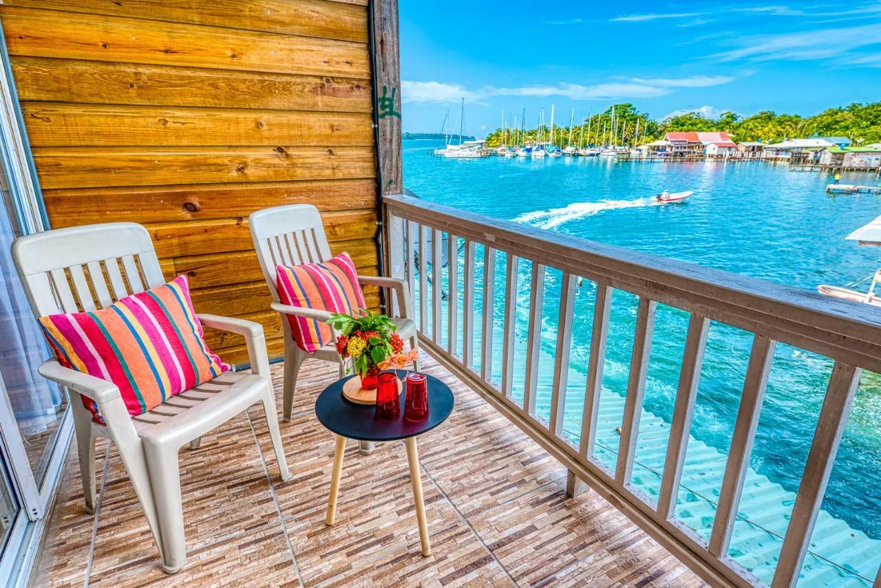 Los Balcones Over The Sea Hotel Bocas del Toro Εξωτερικό φωτογραφία