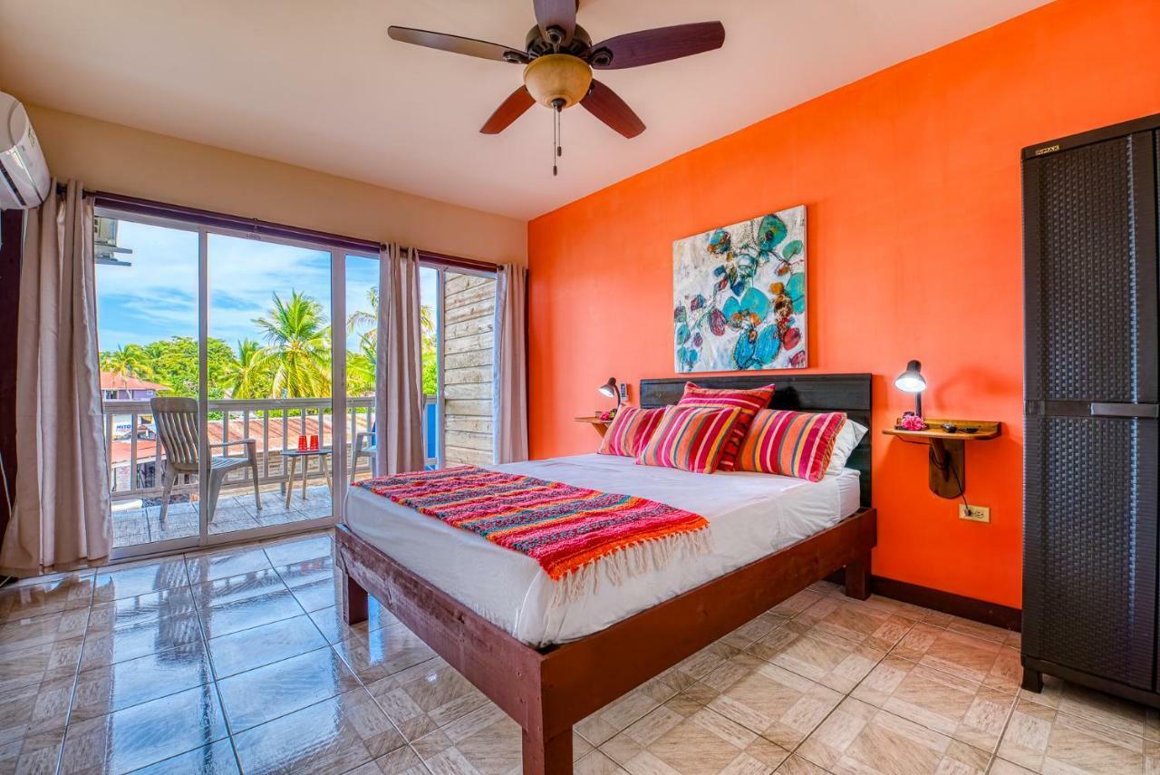 Los Balcones Over The Sea Hotel Bocas del Toro Εξωτερικό φωτογραφία